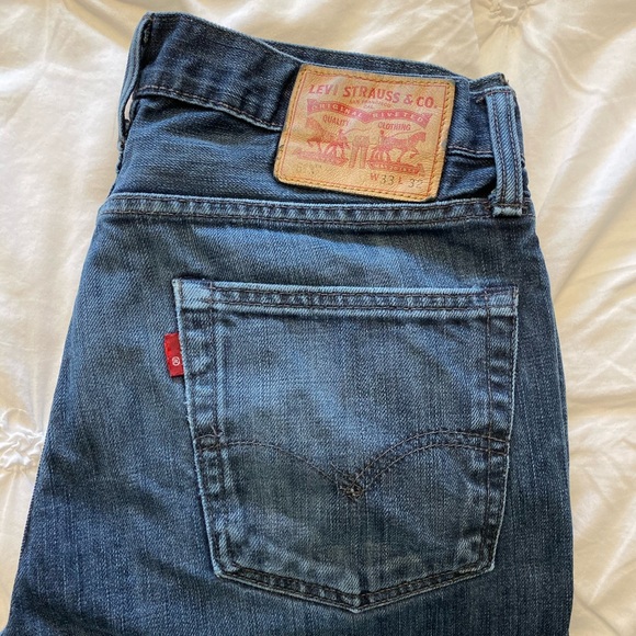 Levi Jeans - Picture 1 of 2
